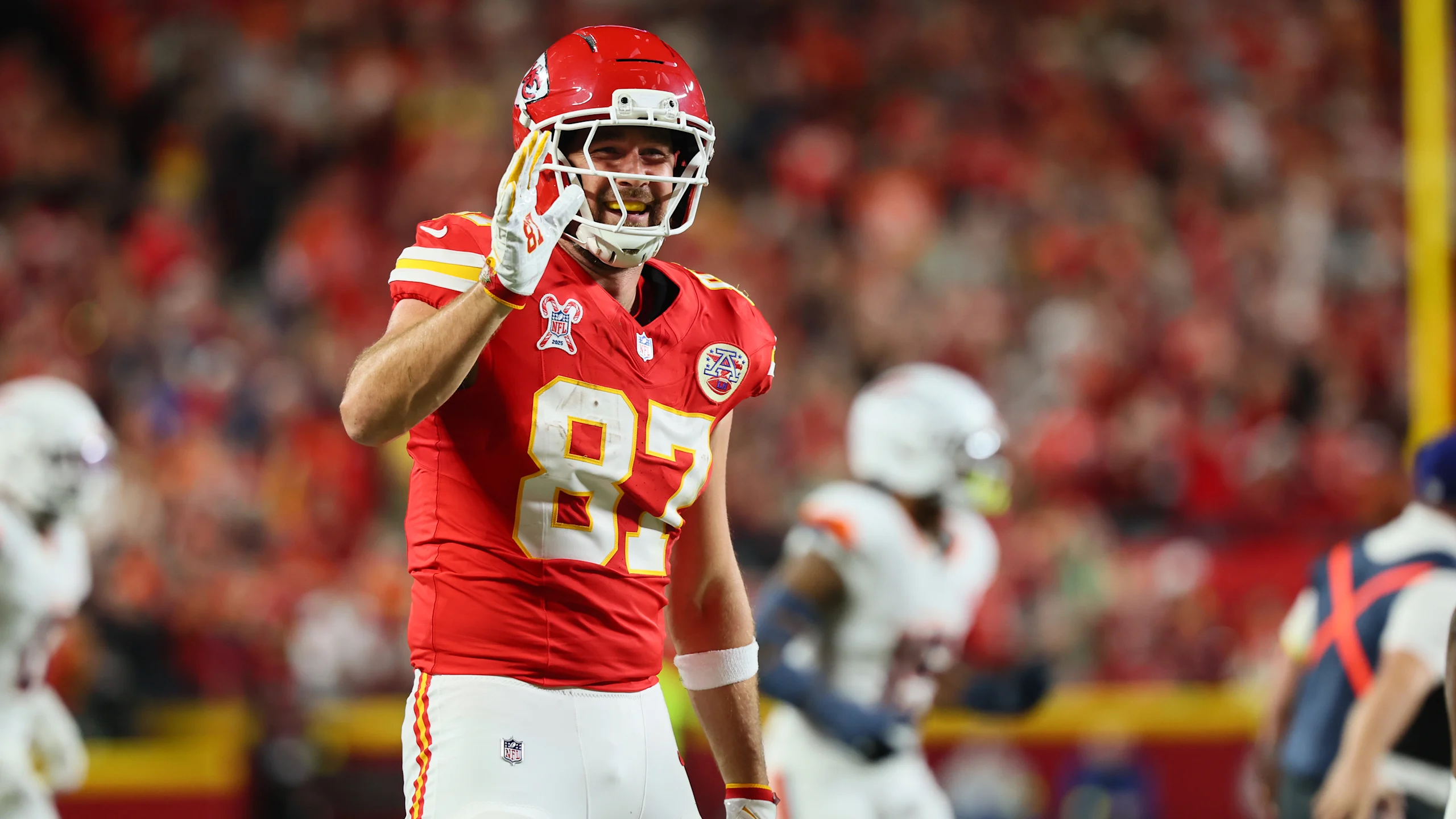 Kansas City Chiefs tight end Travis Kelce (87) celebrates during an NFL Week 17 matchup against the Denver Broncos. Christmas Night 2025.