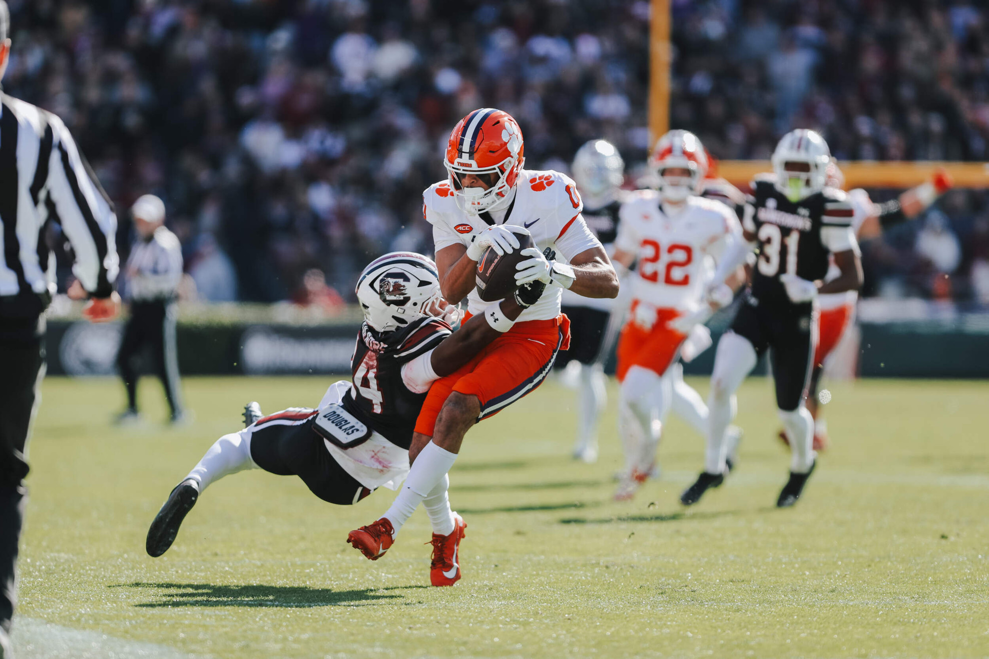 Clemson wide receiver Antonio Williams catches a pass versus South Carolina during the 2025 college football season.