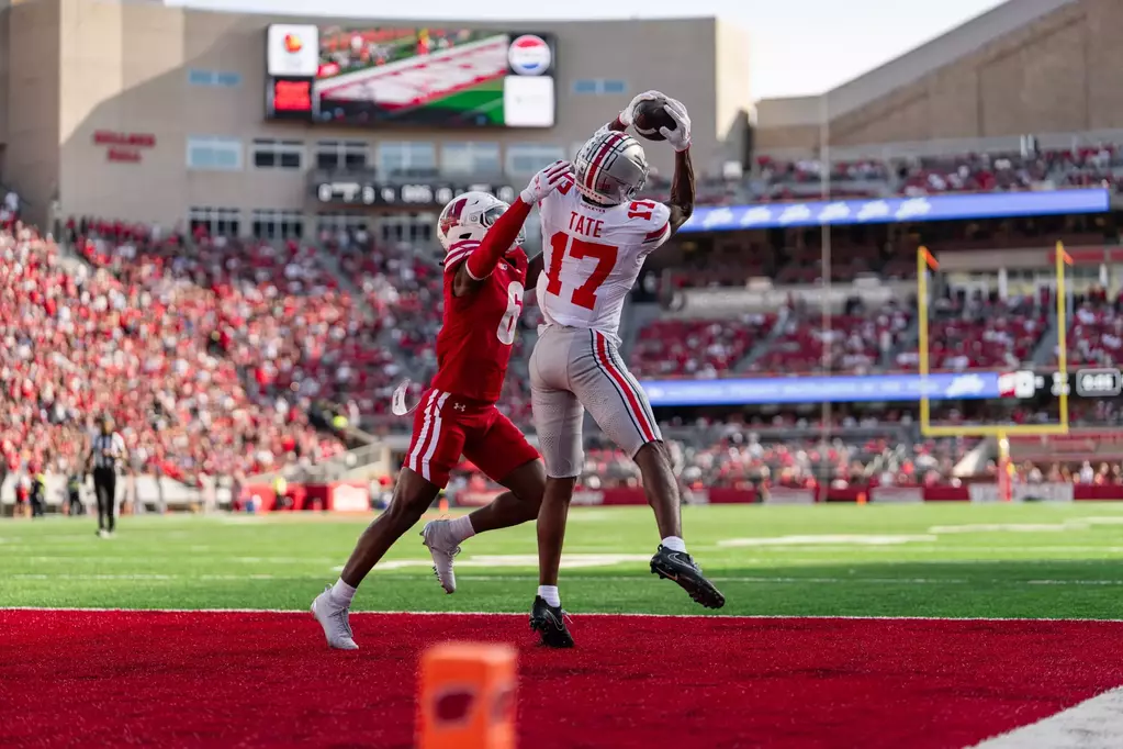 Ohio State wide receiver Carnell Tate catches a touchdown versus Wisconsin during the 2025 college football season.